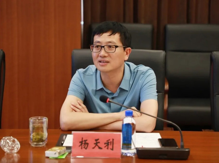 多宝在线客服与徐工消防签署战略合作协议 携手深耕中国高空产业市场